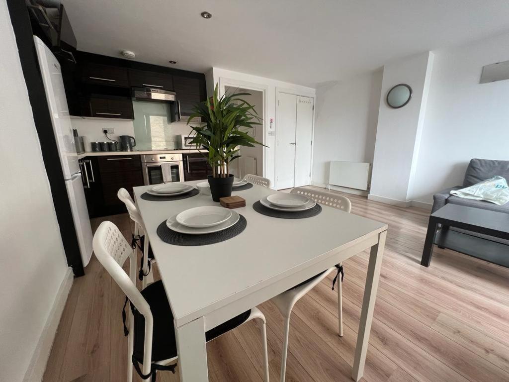 Full Apartment! Brick Lane! Londres Extérieur photo